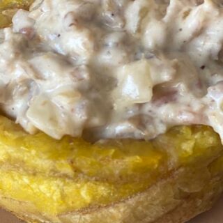 Tostón relleno c/ jamón y queso