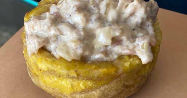 Tostón relleno c/ jamón y queso