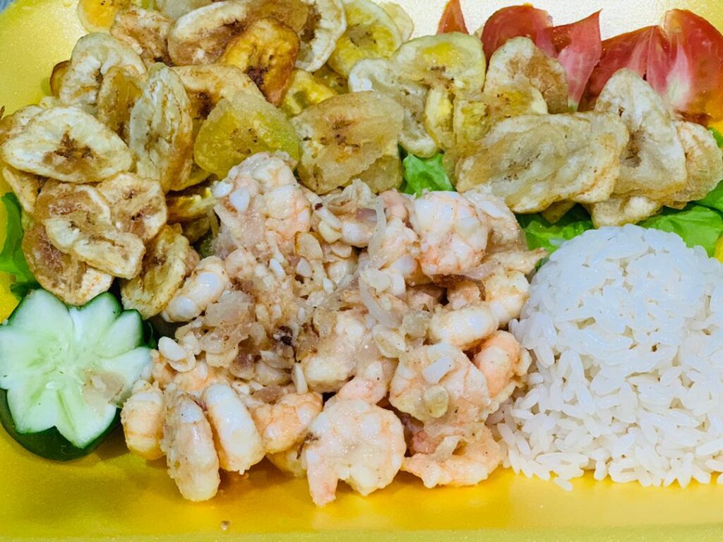 Completa de Camarón al Ajillo