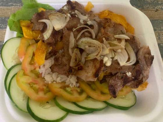 Completa de bistec de cerdo