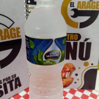 Agua de pomo